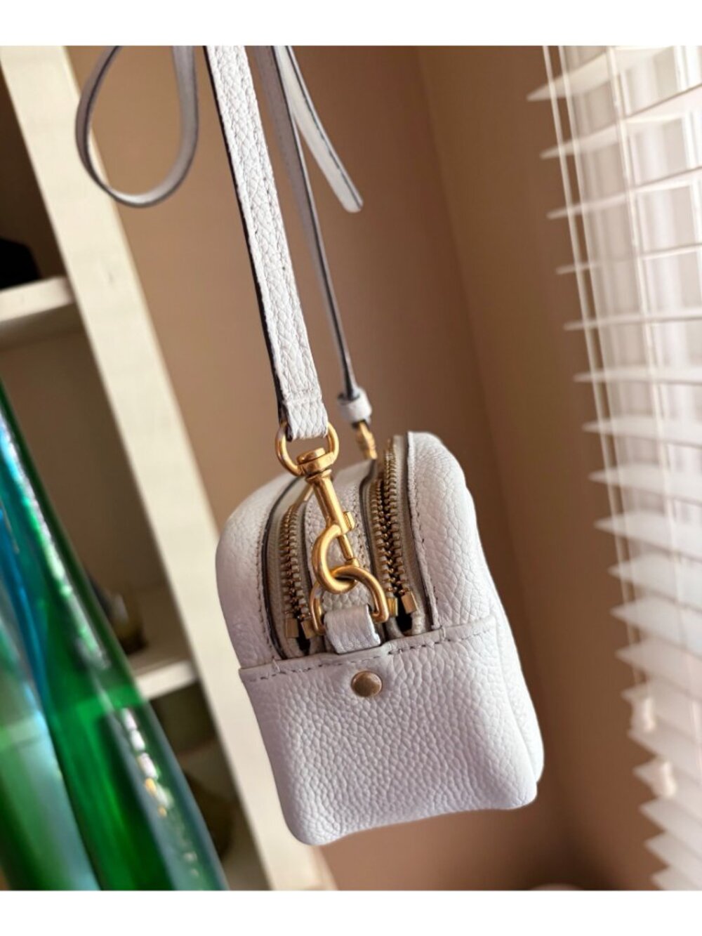 Tory Burch Perry Bombe White Crossbody Camera Handbag - Picture 13 of 13